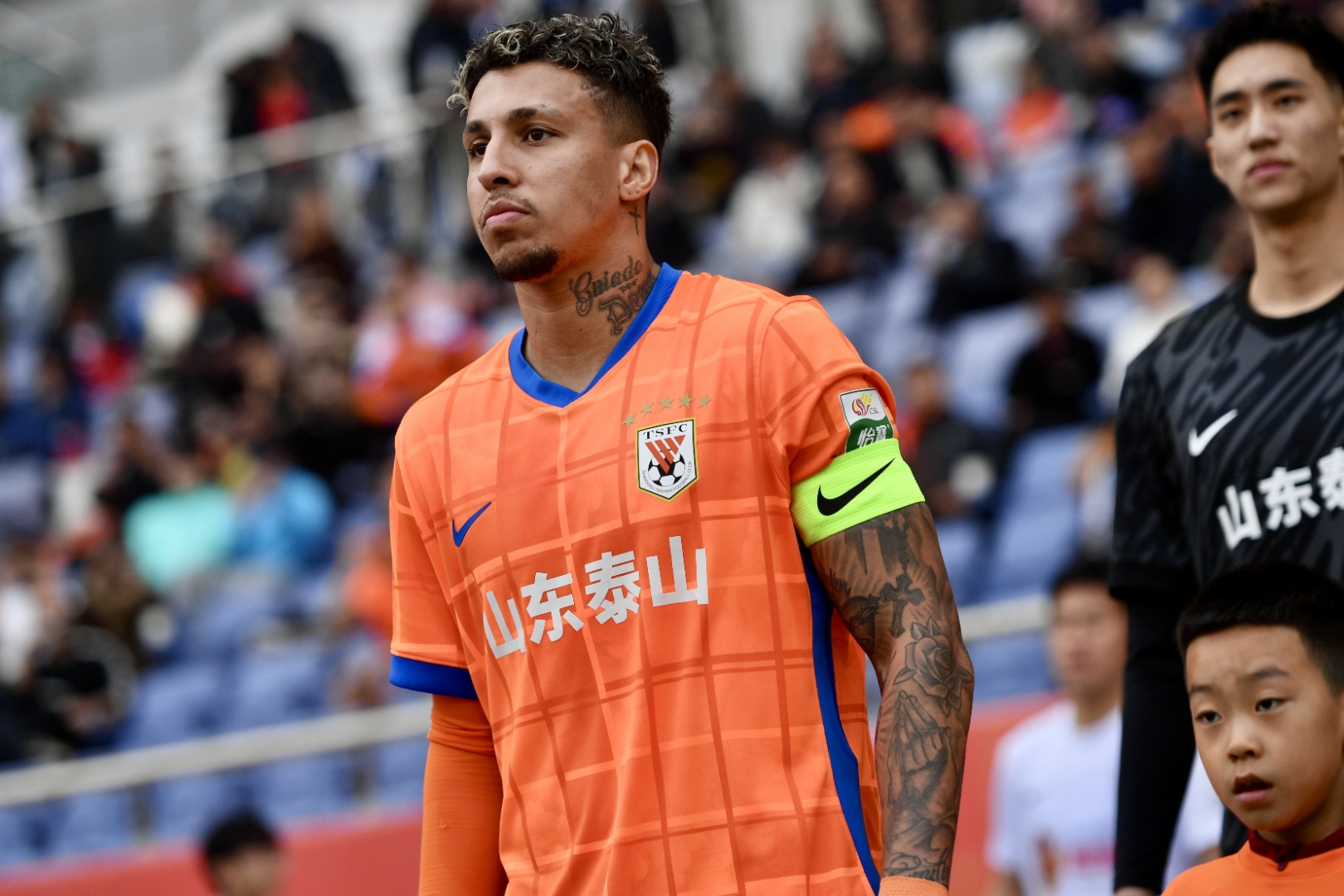 葡超倒计时，山东男篮今夜门线救险，细节引发关注，压力陡增，训练强度明显提升的简单介绍