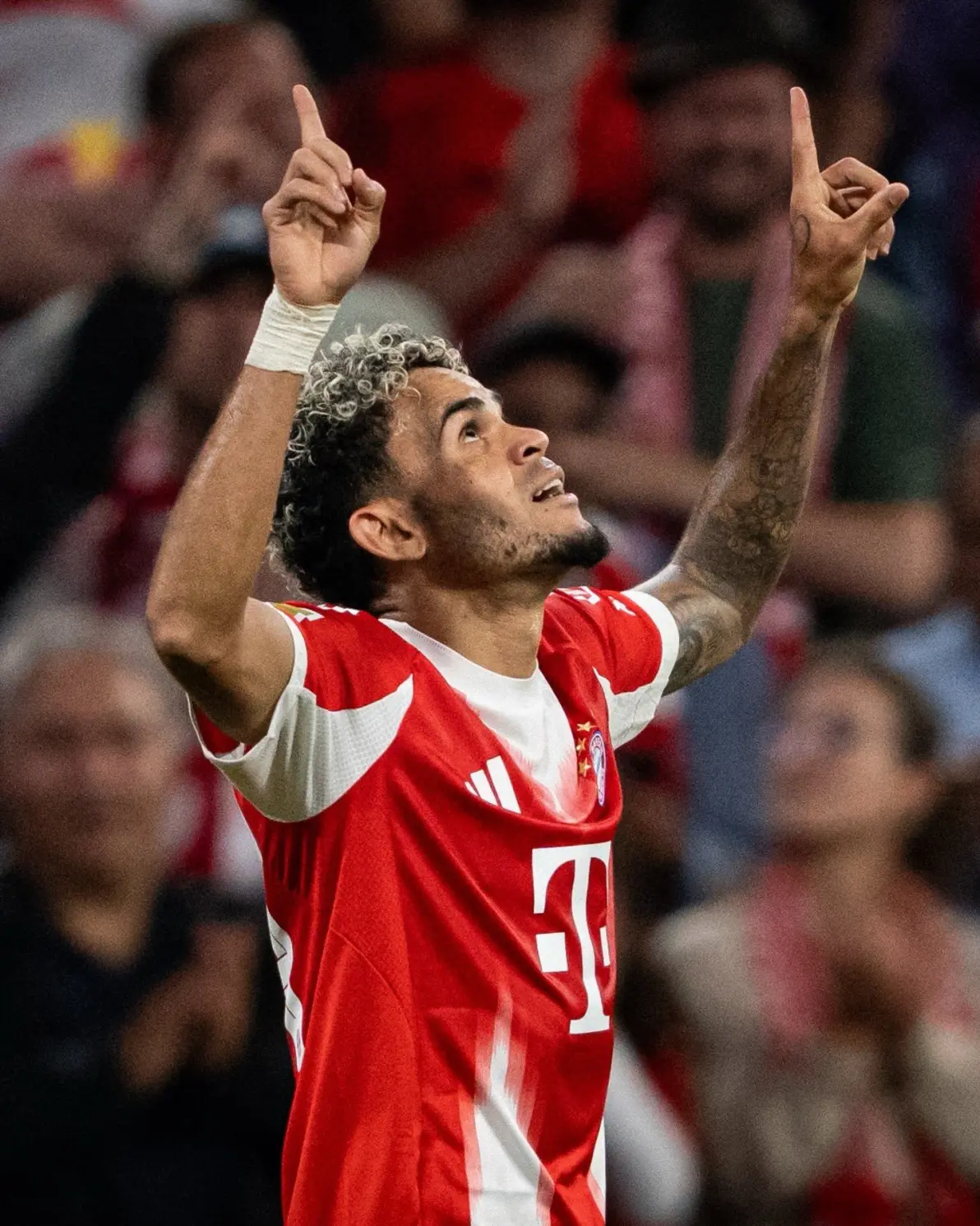 九游sports-拜仁慕尼黑今夜完成体检；志在德甲名次提升；震撼外界；数据趋势出现新变化的简单介绍-九游sports